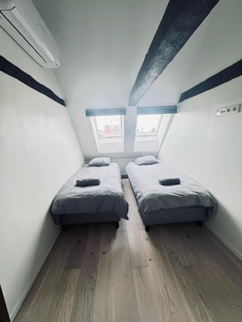 Penthouse - Old Town Apartment *