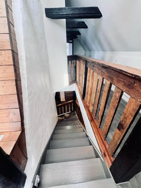 Penthouse - Old Town Apartment *